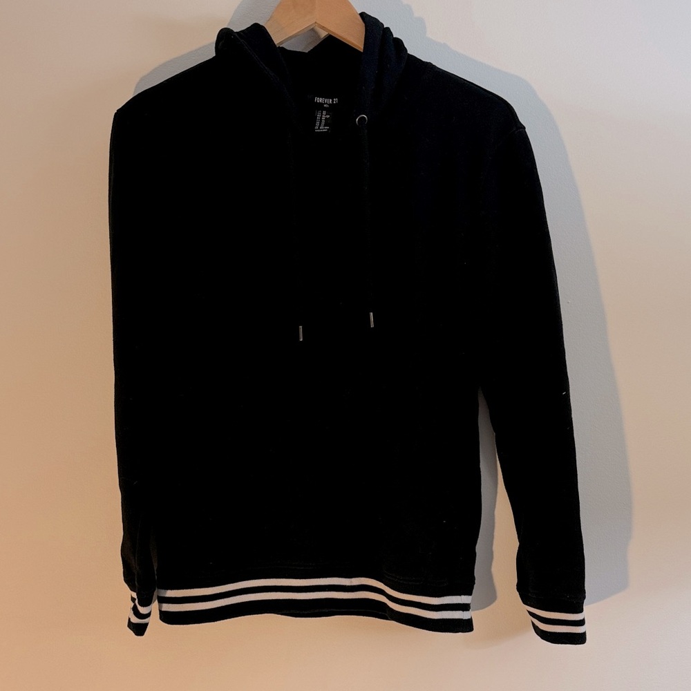 ✅ FOREVER 21 MEN Long Sleeve Hoodie Hooded Sweatshirt Kangaroo Pockets -Black